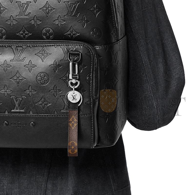LOUIS VUITTON MONOGRAM SLIM DRAGONNE BAG CHARM AND KEY HOLDER M00853 LOUIS VUITTON MONOGRAM SLIM DRAGONNE BAG CHARM AND KEY HOLDER M00853